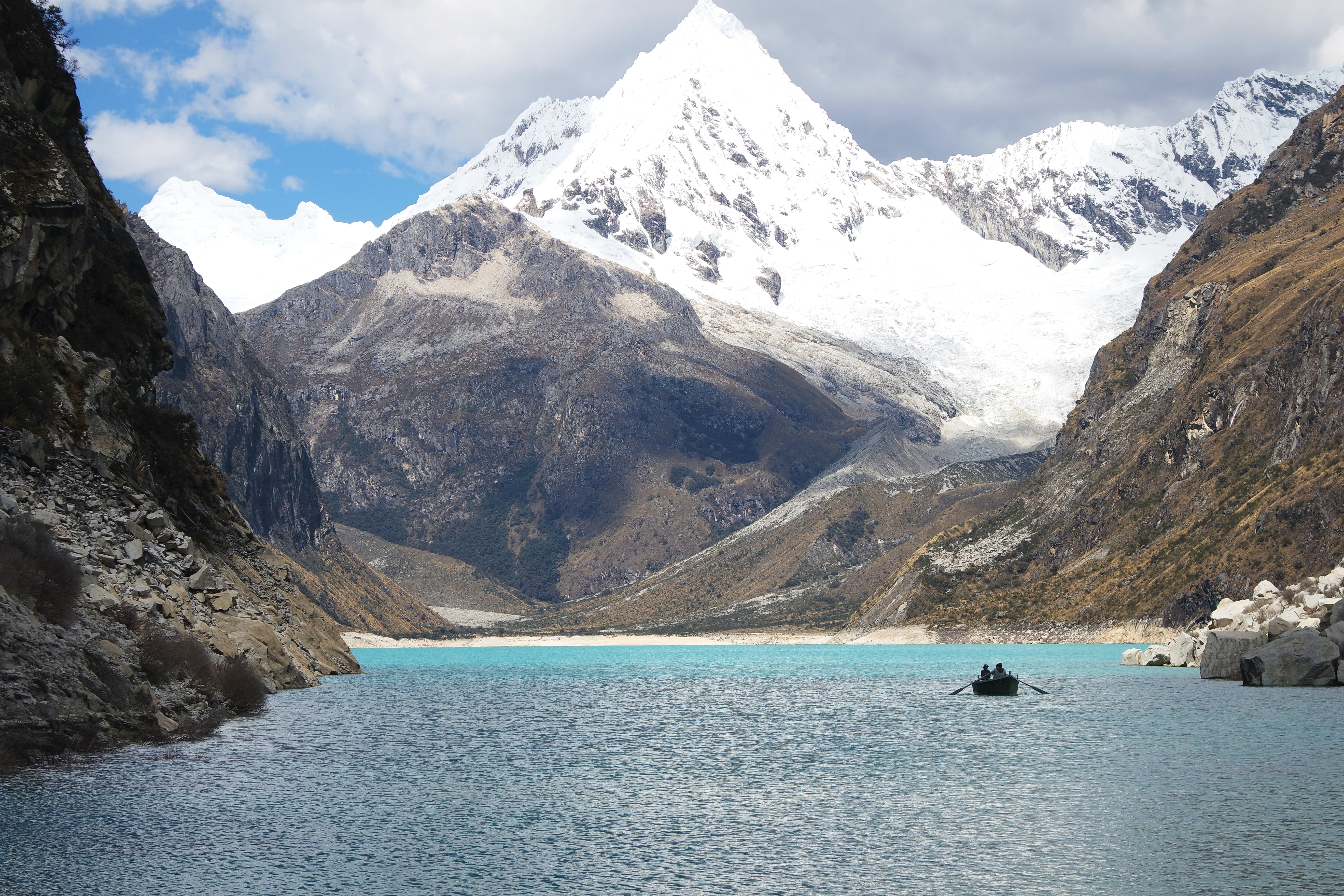 View of the lake in the Cordillera Blanca 
